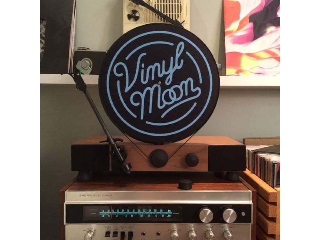 VINYL MOON Logo Slipmat - VINYL MOON